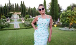 在唐纳德·特朗普再次当选后，莎朗·斯通抨击“无知、傲慢”的美国人