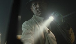 大卫·芬奇（David Fincher）为《七人》（Seven）拍摄了最后一幅4K超高清画面，以纪念其上映30周年