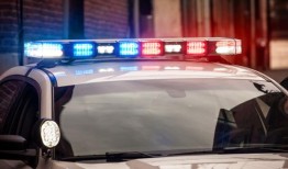 亨利县的官员正在调查在冰箱里发现的尸体